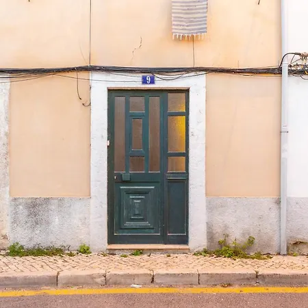 1Bdr Apartment 5 Min From Santa Apolonia Station Apartamento Lisboa